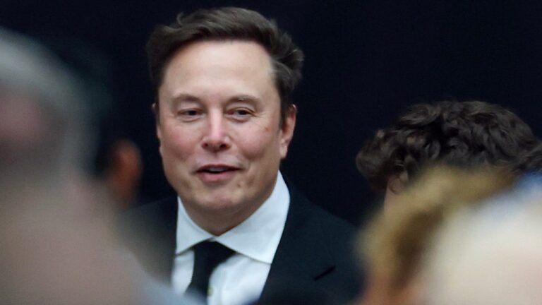 The Trillionaires Are Coming. They Can Pay Their Workers Now.