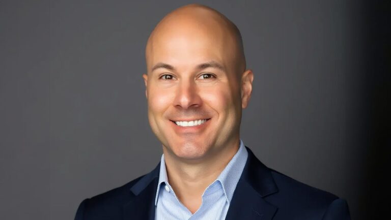 Raymond James Investment Unit Hires Short-Term Summit Trail Executive as President