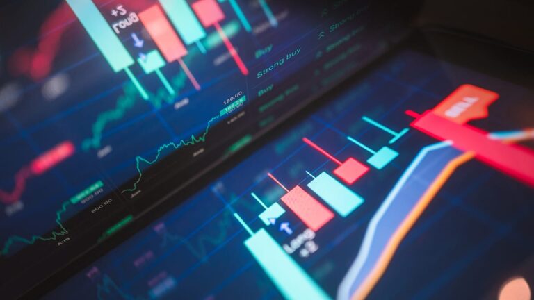 Tax-Managed Long-Short Strategies Gain Traction. Are They Worth the Risk?